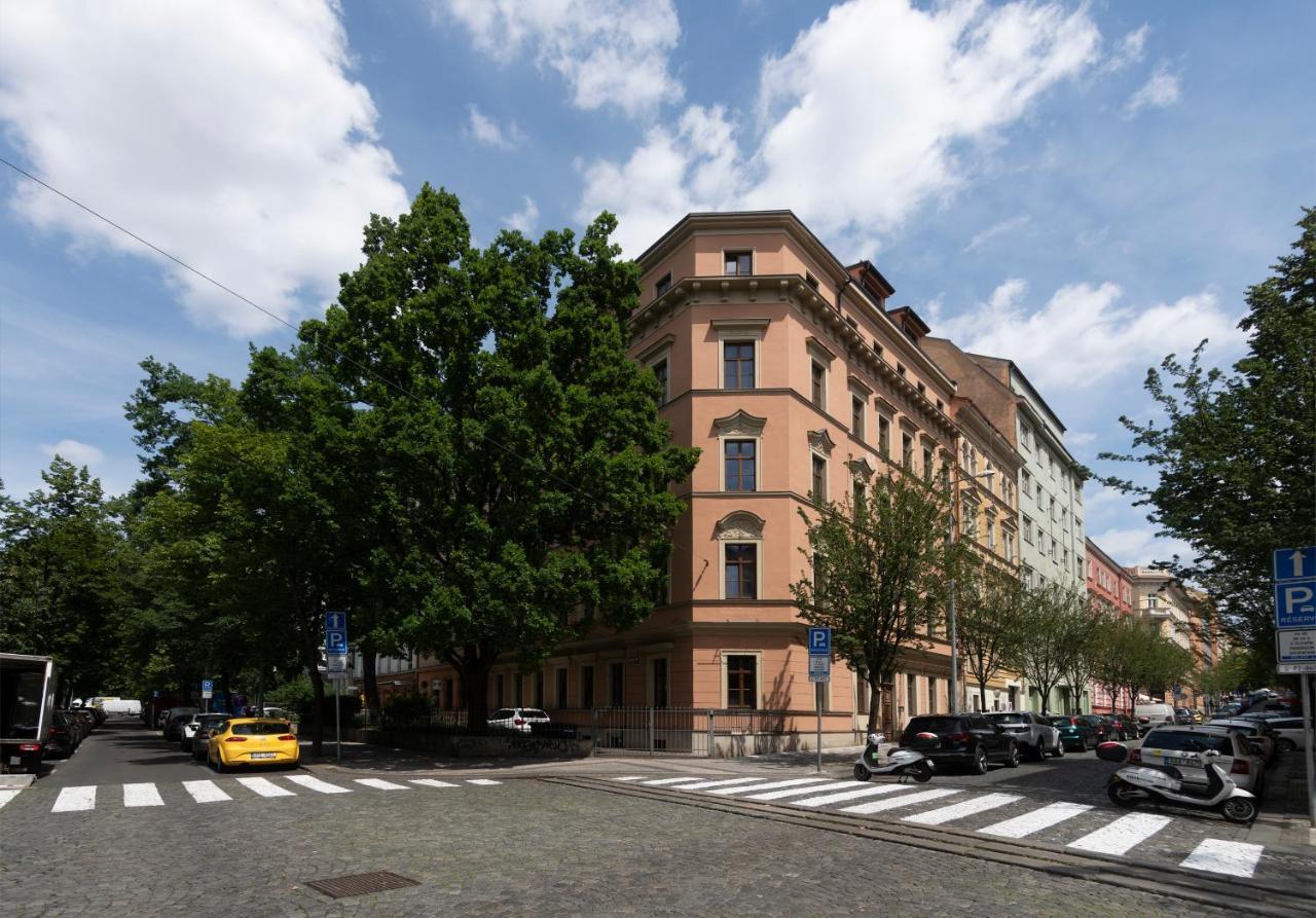 Bohemian Dreams Apartments And Suites By Dwellfort 布拉格 外观 照片