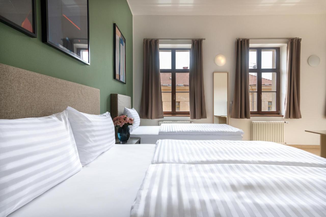 Bohemian Dreams Apartments And Suites By Dwellfort 布拉格 外观 照片