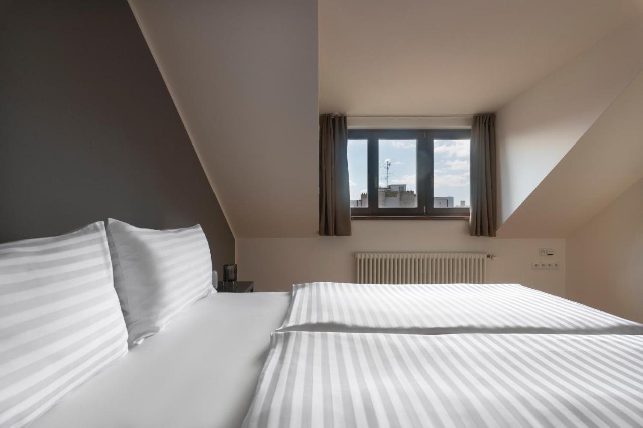 Bohemian Dreams Apartments And Suites By Dwellfort 布拉格 外观 照片