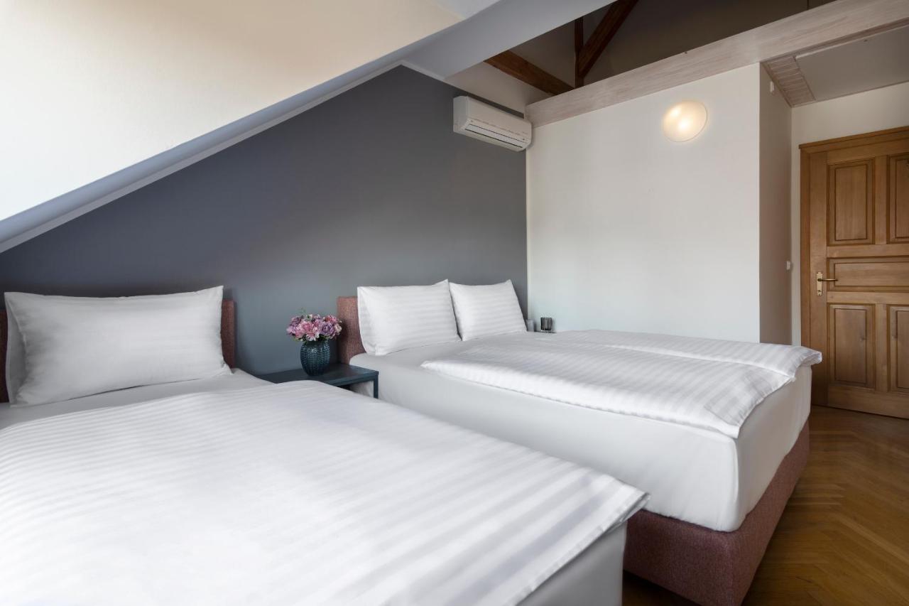 Bohemian Dreams Apartments And Suites By Dwellfort 布拉格 外观 照片