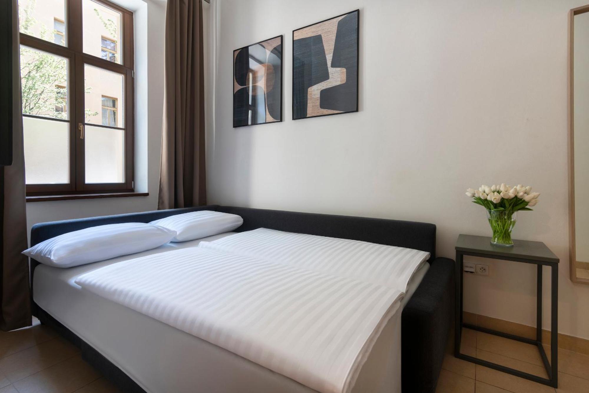 Bohemian Dreams Apartments And Suites By Dwellfort 布拉格 客房 照片
